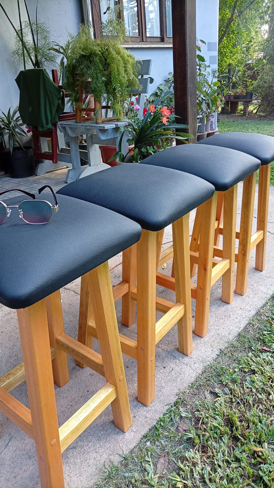 Banquetas Otto